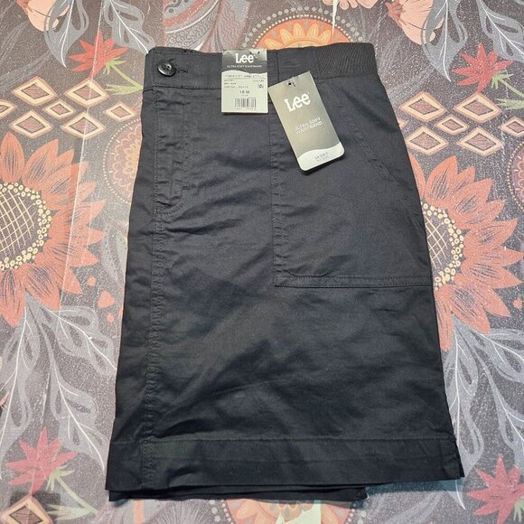 Lee 16 Black Ultra Soft Waistband Mid Rise Classic Summer Casual Skort - Picture 1 of 11
